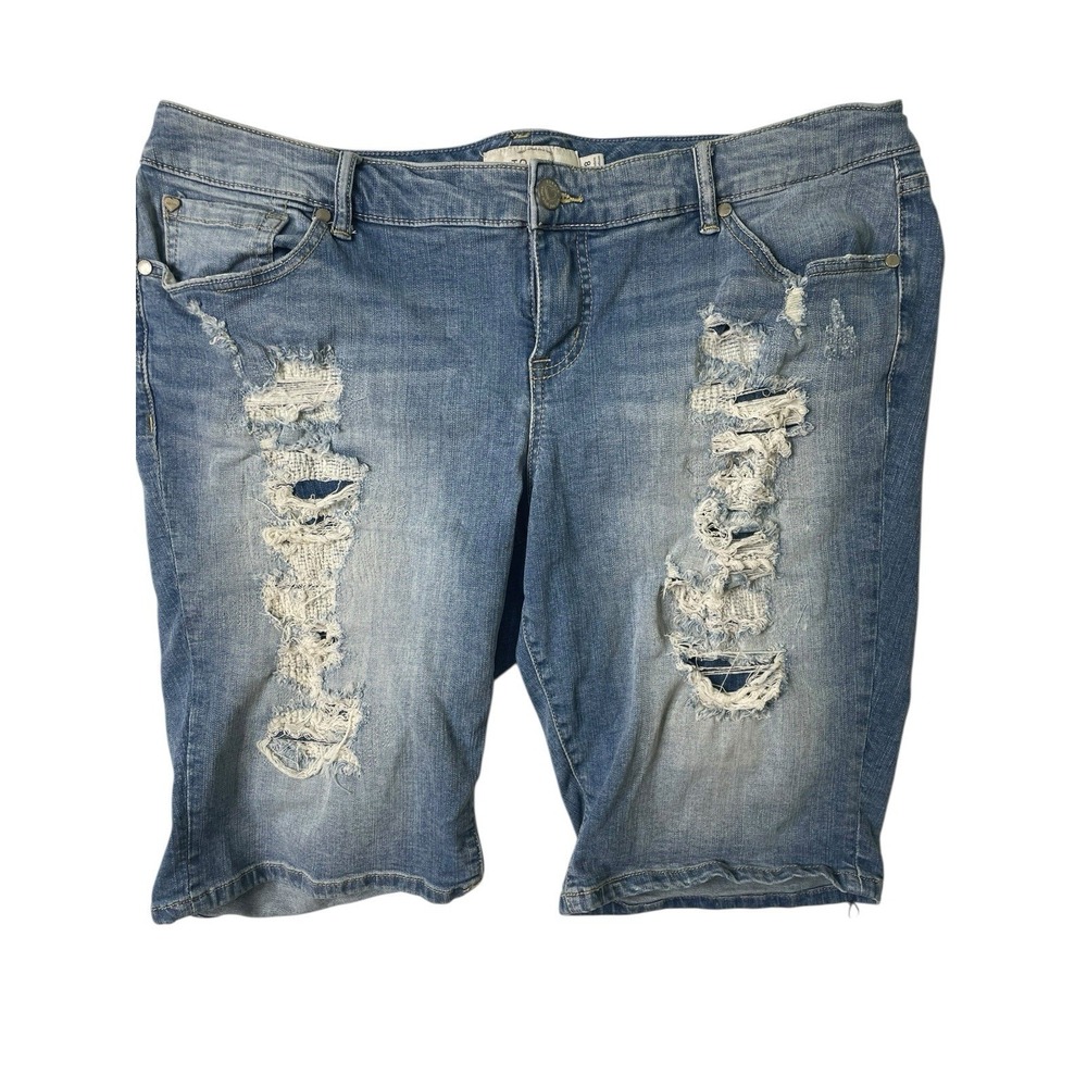 Torrid Women's Sz 18 40 x12 Measured Stretch Denim Blue Boyfriend Shorts